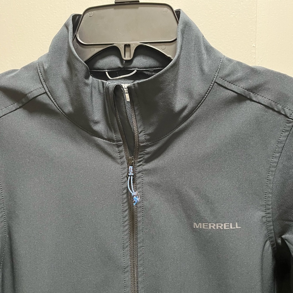 Merrell 1/2 Zip Soft-Shell Jacket. Small Missing lace - Picture 2 of 3